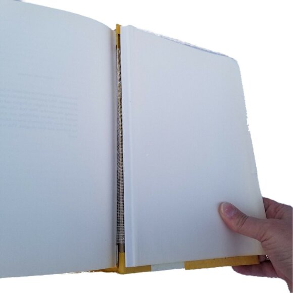 The Help By Kathryn Stockett Hardcover with Dust Jacket  Novel Book Civil Rights - Picture 8 of 8